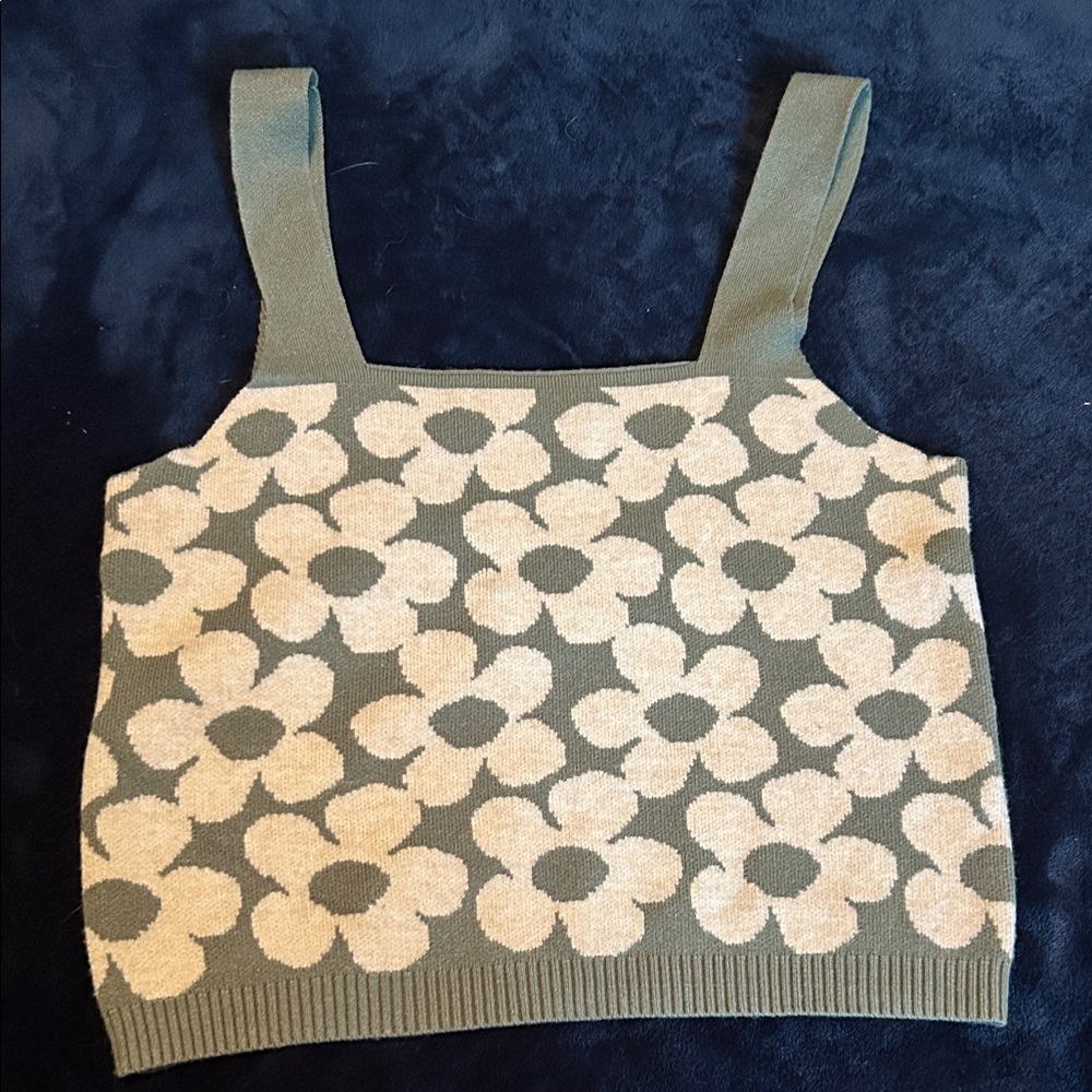Alter’d State flowered sweater tank